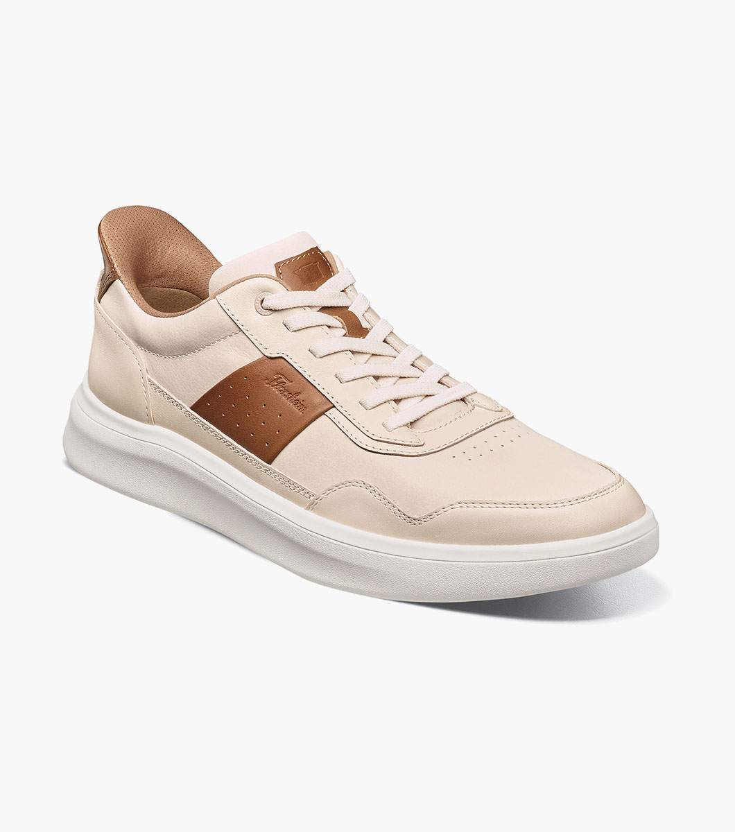 Crosstour in Cream & Cognac, Front View