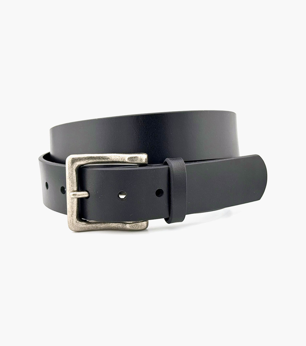 Rex in Black, Front View