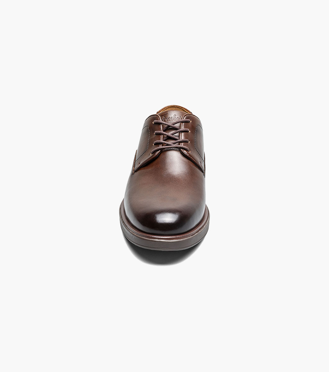 Avenue in Brown, View 6