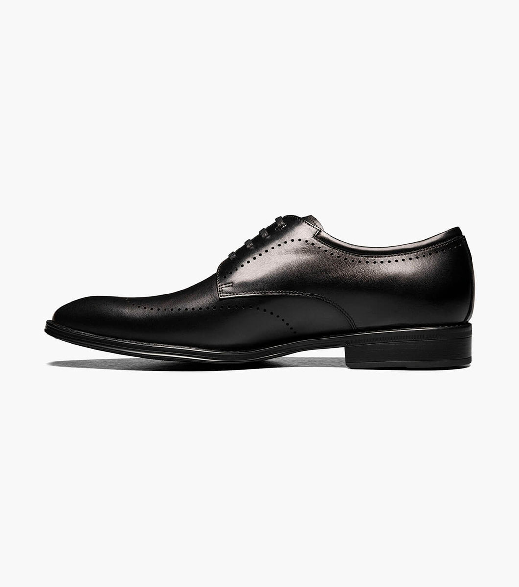 Amelio in Black, View 5