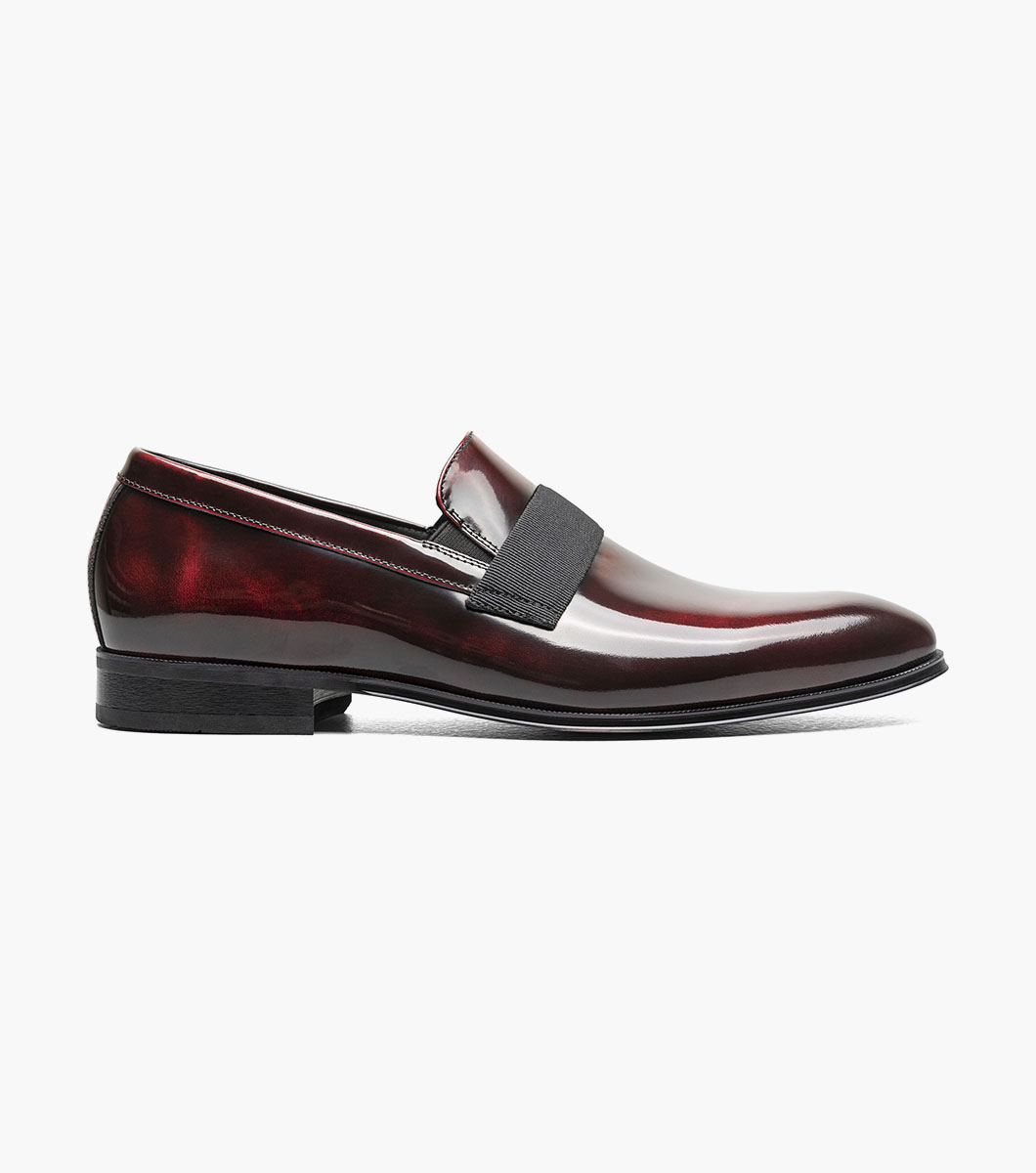 Tux in Burgundy, View 2