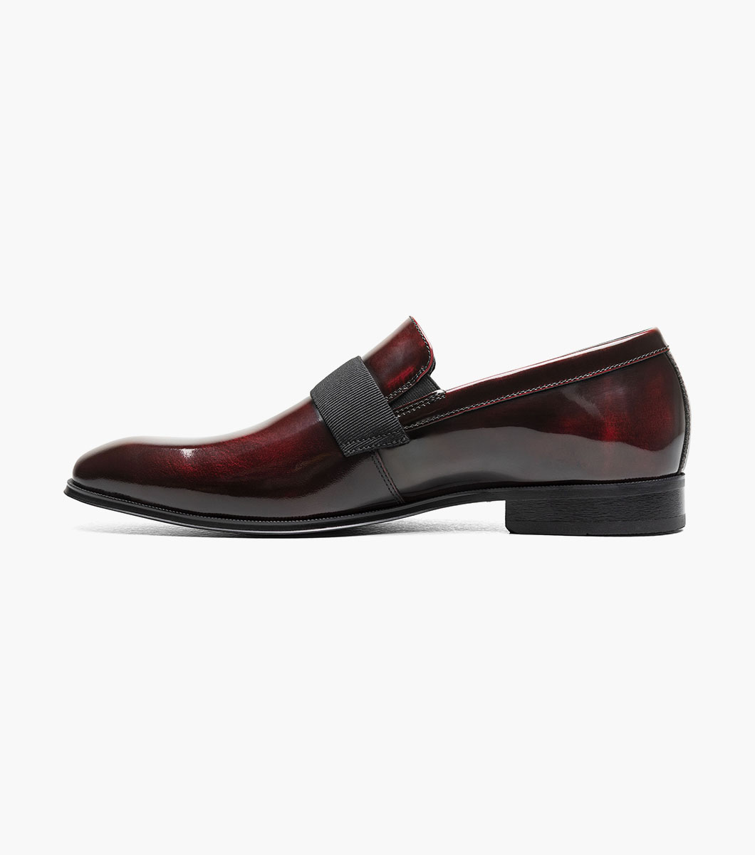 Tux in Burgundy, View 5