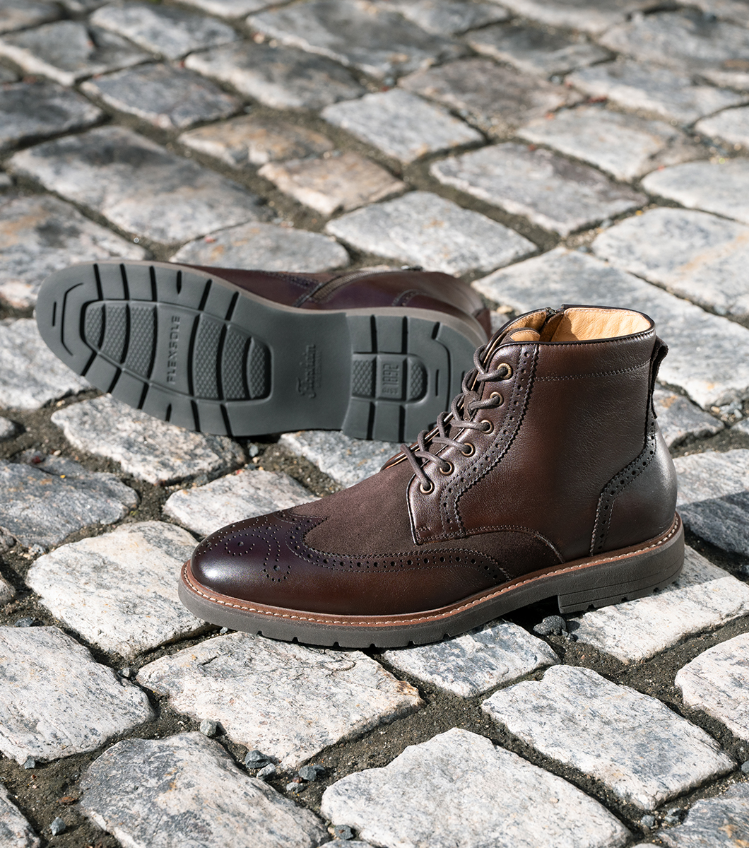 Redford in Brown, View 8