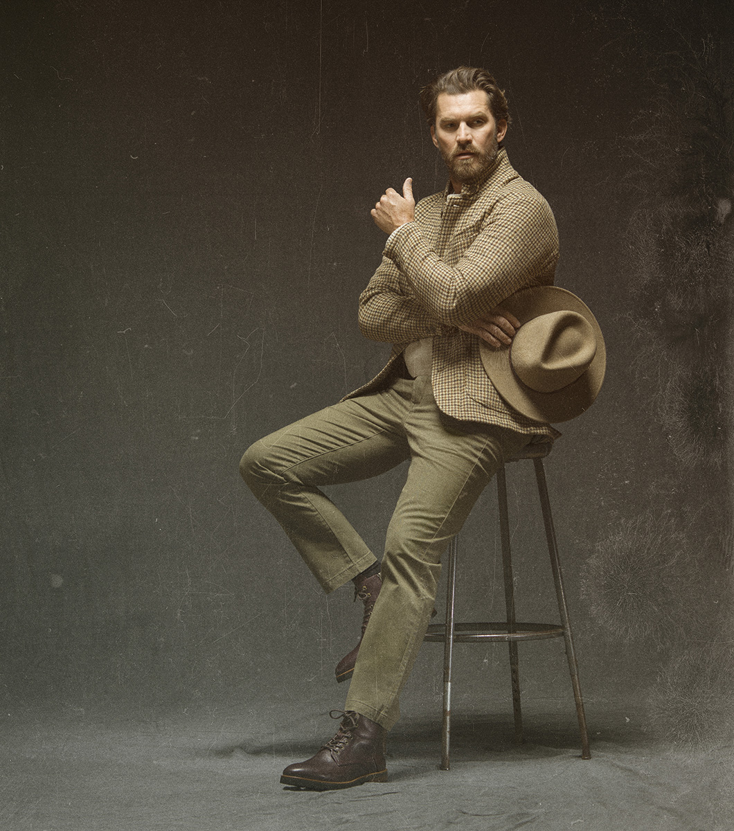 Renegade Lux in Chocolate Rotate View