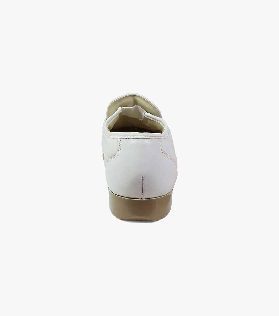Riva in White, View 7