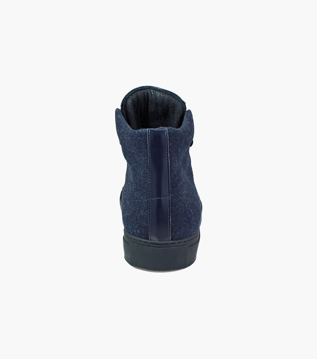 Rocket in Blue Rotate View