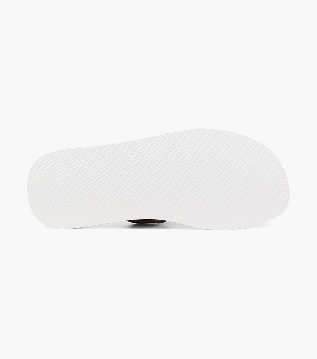 Cortez  in Taupe Rotate View