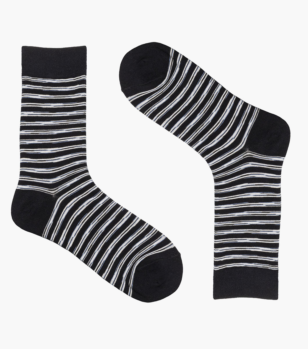 Heather Stripe in Black Multi Rotate View