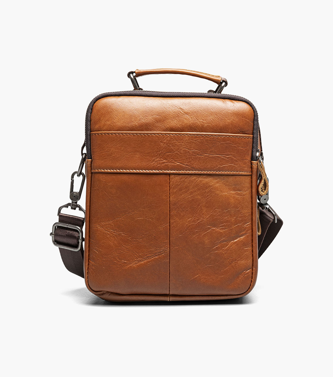 Santiago in Brown Rotate View