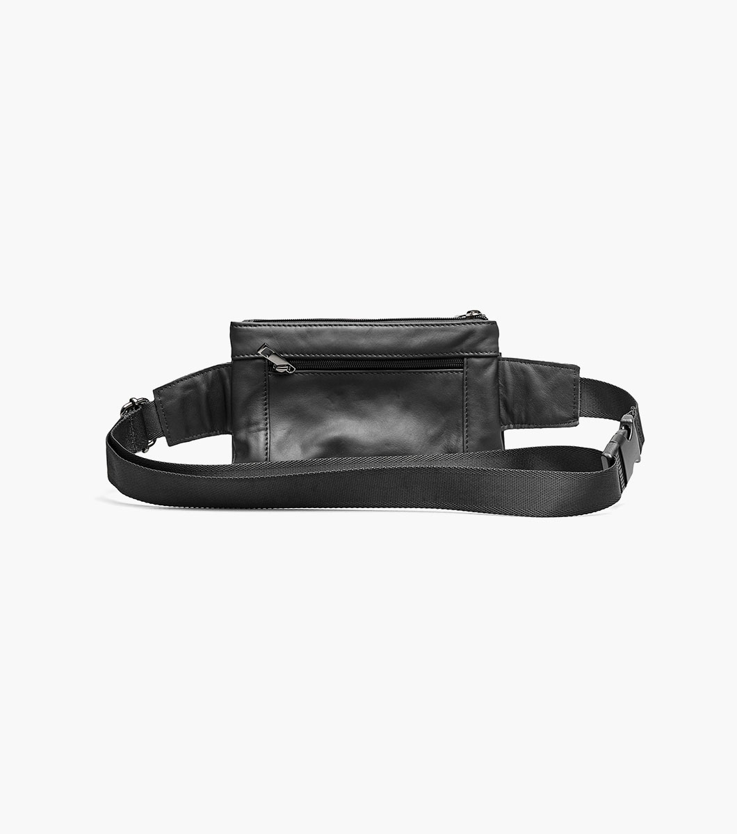 Alvaro in Black Rotate View