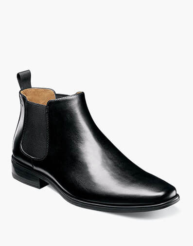 Jackson Plain Toe Gore Boot in Black for $89.90 dollars.