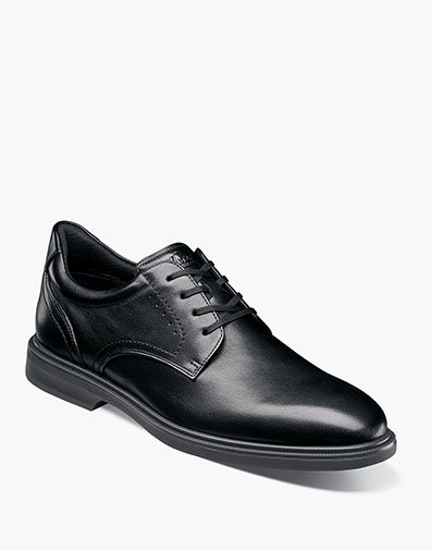 Highrise Plain Toe Oxford Hands Free in Black for $145.00 dollars.