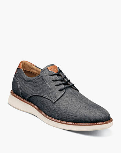 Launch Canvas Plain Toe Oxford in Black for $110.00 dollars.